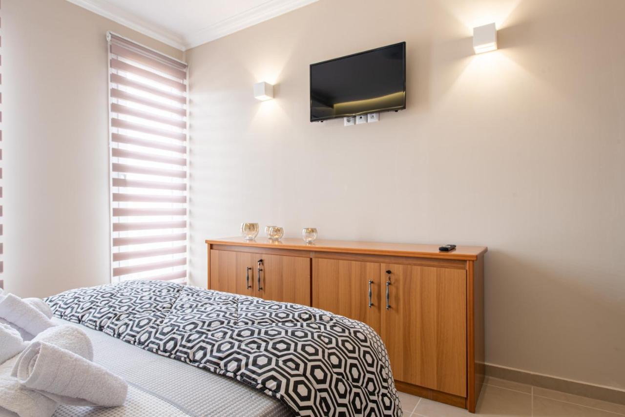 Veria Panorama Luxury Suite With Garden. Exterior foto